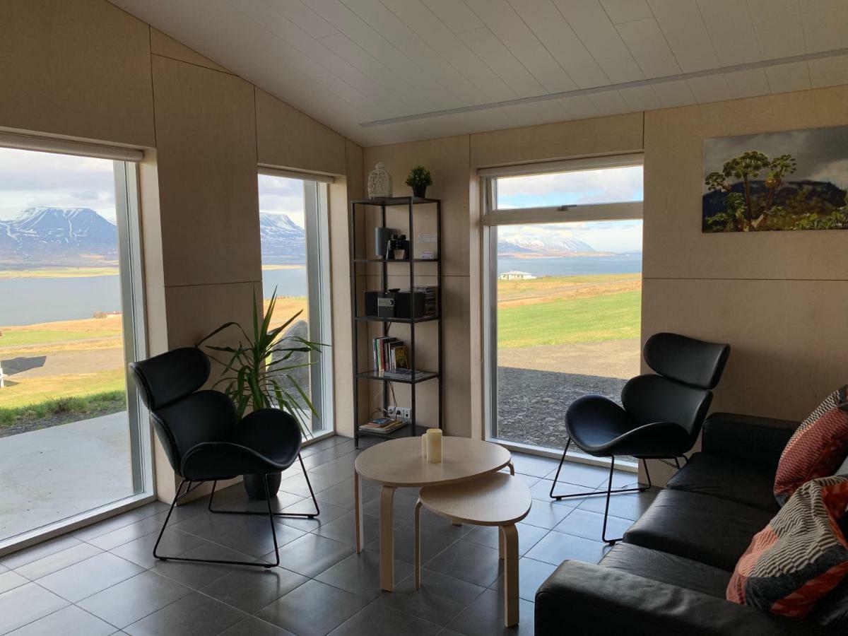 Apartment In The Country, Great View Apt. A Акурейри Экстерьер фото